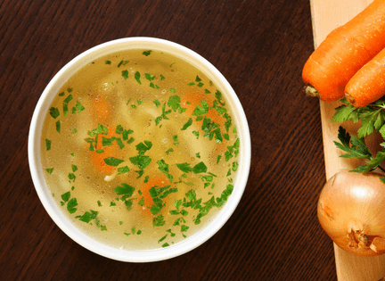 Caldinho de legumes caseiro